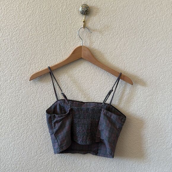 Wild Fable: Women's Size Cropped Tank Top Black and Red Plaid With Bow Medium - Picture 5 of 6